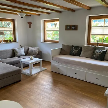 Haus Dekostueble Appartement *