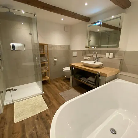 Appartement Haus Dekostueble